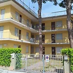 Marina 3 2 Bagni Solo Per Famiglie Piazza Nember Apartment *